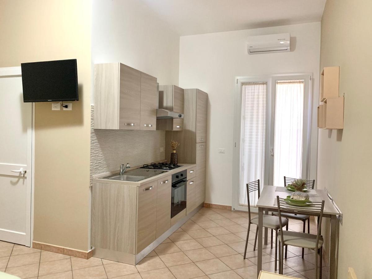 Monolocali White Angel Apartments Porto Cesareo Buitenkant foto
