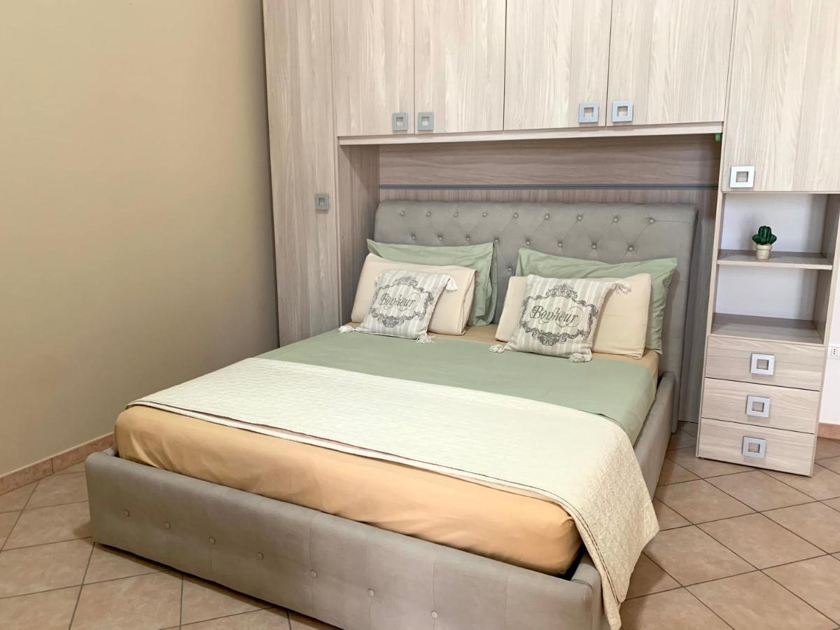 Monolocali White Angel Apartments Porto Cesareo Buitenkant foto