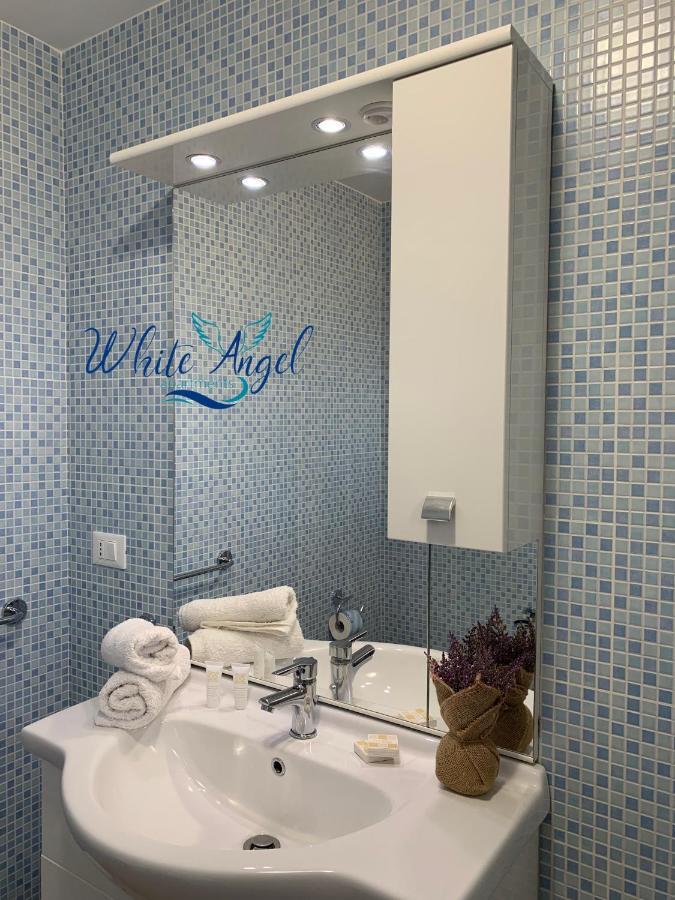 Monolocali White Angel Apartments Porto Cesareo Buitenkant foto