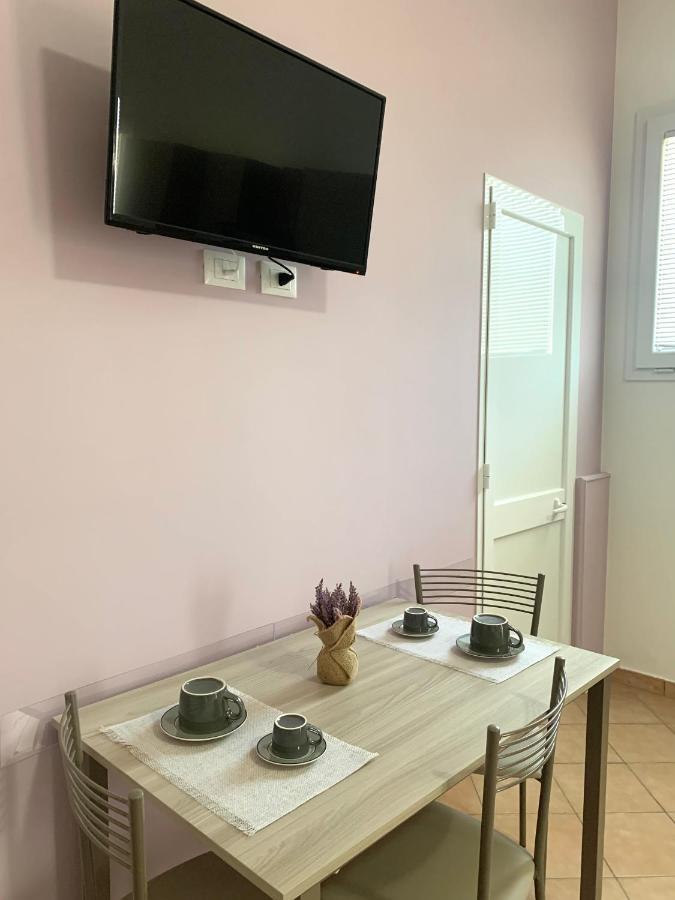 Monolocali White Angel Apartments Porto Cesareo Buitenkant foto