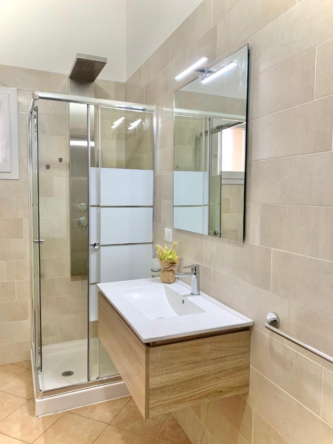 Monolocali White Angel Apartments Porto Cesareo Buitenkant foto