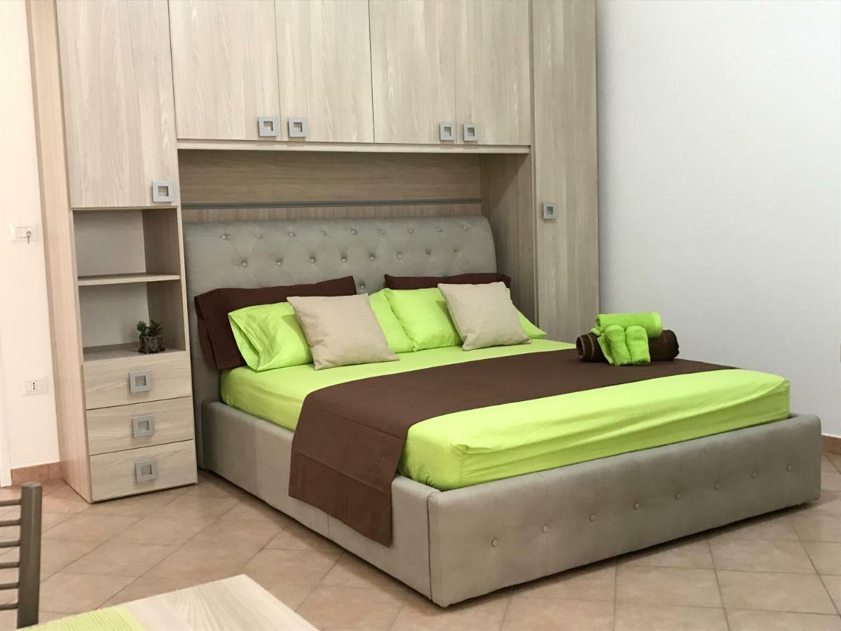 Monolocali White Angel Apartments Porto Cesareo Buitenkant foto